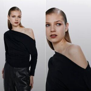 ZARA WOMAN BLACK RUCHED TOP Size M NEW WITH TAG!
